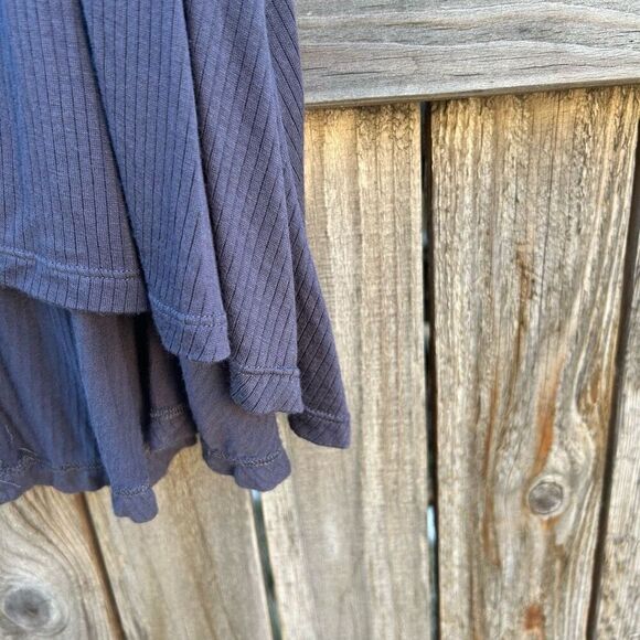 Lush camisole tank size xs - Picture 5 of 9